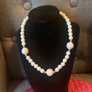 Vintage white and gold plastic necklace